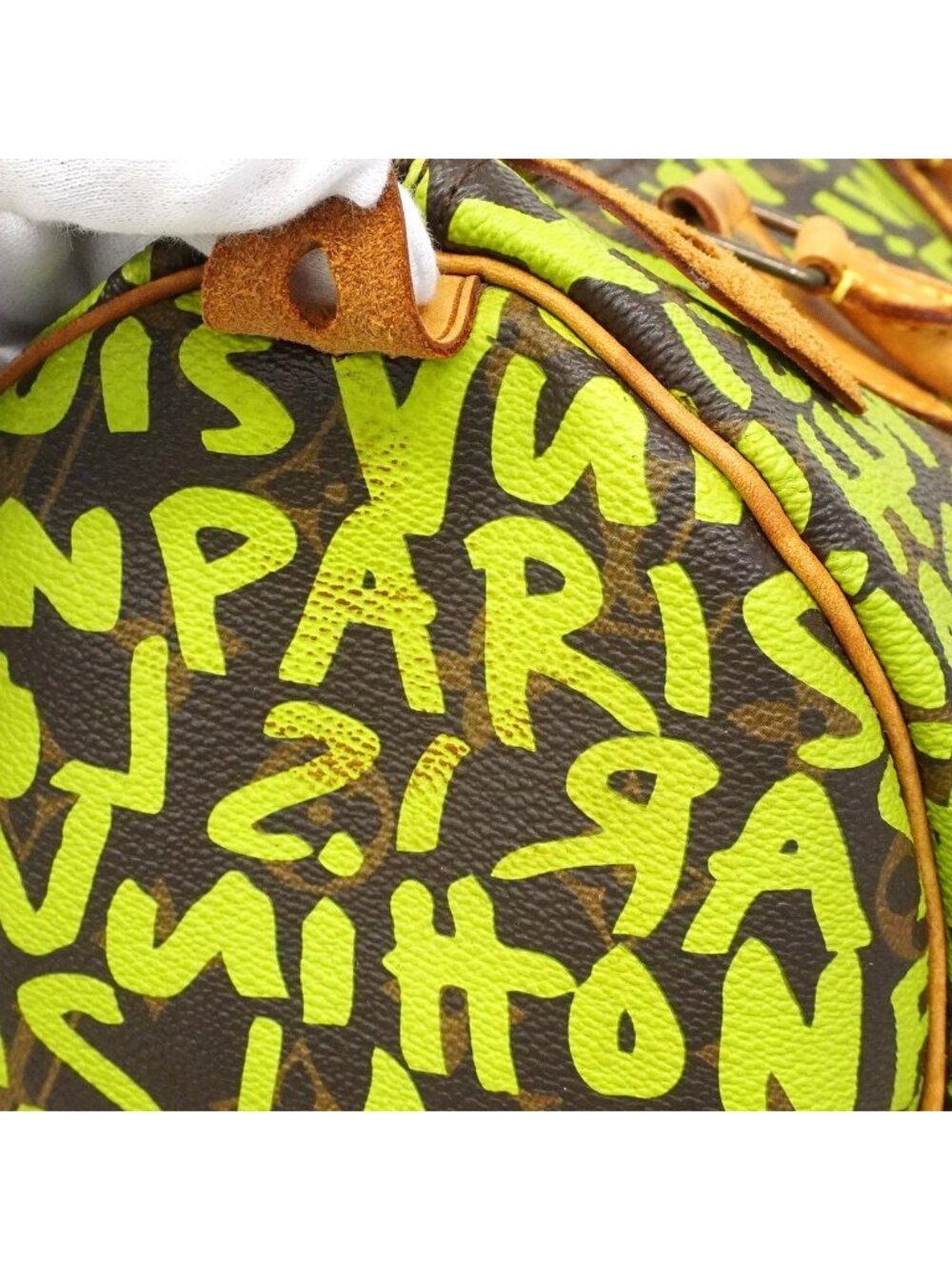 Louis Vuitton Handbag Monogram Graffiti Speedy 30 Vert - Picture 10 of 10